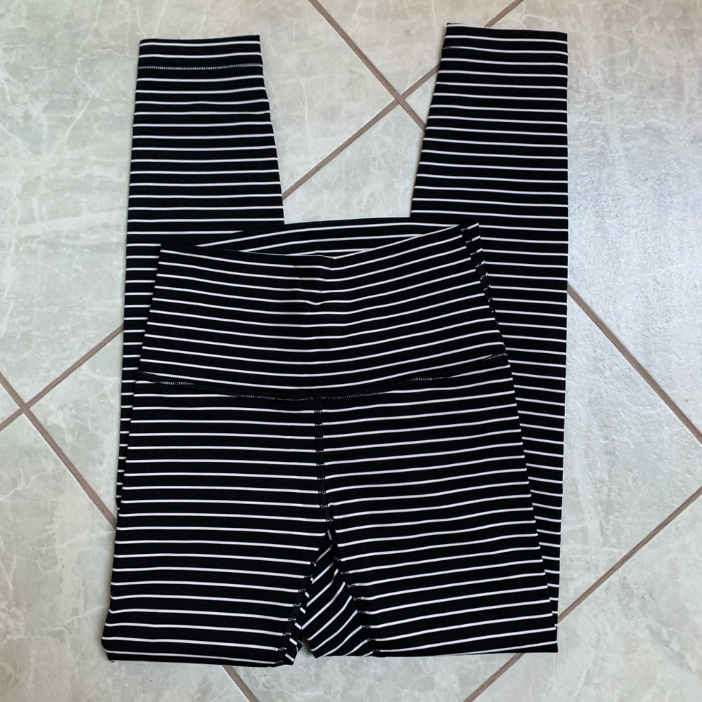 Lululemon Wunder under legging 25”
